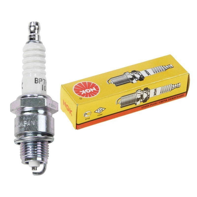 Bujía Ngk BP7HS-10 7829